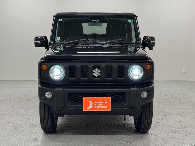 ジムニー ＸＣ　軽自動車　届出済未使用車　衝突被害軽減ブレーキ　アダプティブクルーズコントロール　アルミホイール　スマートキー　シートヒーター　アイドリングストップ　パワーステアリング　パワーウィンドウ　ＡＢＳ（9枚目）