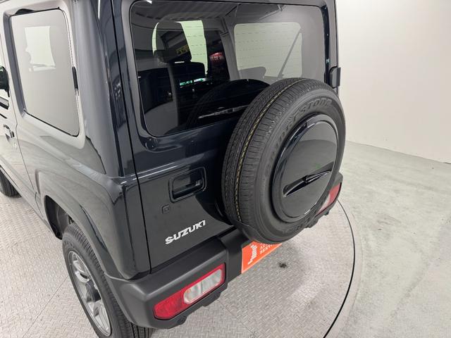 ジムニー ＸＣ　軽自動車　届出済未使用車　衝突被害軽減ブレーキ　アダプティブクルーズコントロール　アルミホイール　スマートキー　シートヒーター　アイドリングストップ　パワーステアリング　パワーウィンドウ　ＡＢＳ（18枚目）