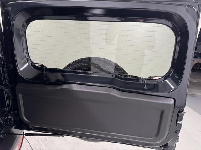 ジムニー ＸＣ　軽自動車　届出済未使用車　衝突被害軽減ブレーキ　アダプティブクルーズコントロール　アルミホイール　スマートキー　シートヒーター　アイドリングストップ　パワーステアリング　パワーウィンドウ　ＡＢＳ（21枚目）