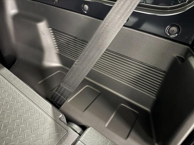 ジムニー ＸＣ　軽自動車　届出済未使用車　衝突被害軽減ブレーキ　アダプティブクルーズコントロール　アルミホイール　スマートキー　シートヒーター　アイドリングストップ　パワーステアリング　パワーウィンドウ　ＡＢＳ（24枚目）