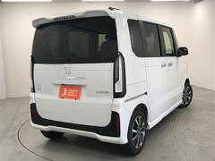 �ڷڤο���������Ź�ۤϡ���ŴĹ�����������ӱءפ��������ʬ�������ӱؤο������ˤ���ޤ��� 6