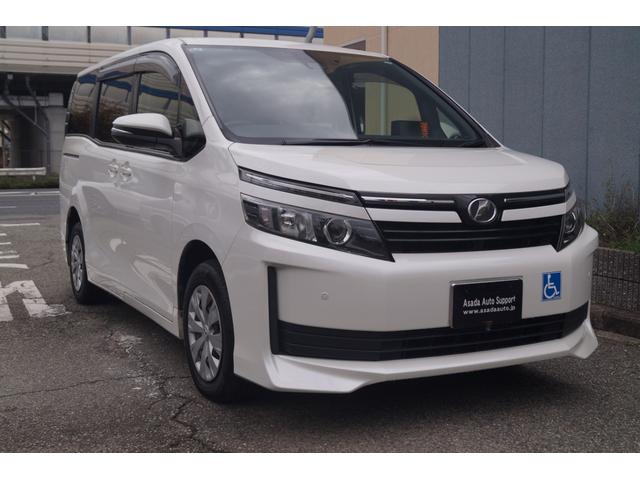 ヴォクシー Ｘ　２．０Ｘウェルキャブ　スロープＩ車いす２脚　福祉タクシー仕様　５人乗　両側パワースライドドア（3枚目）