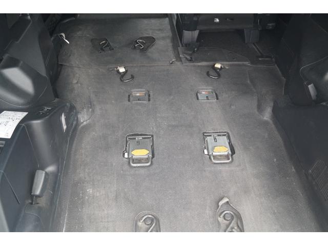ヴォクシー Ｘ　２．０Ｘウェルキャブ　スロープＩ車いす２脚　福祉タクシー仕様　５人乗　両側パワースライドドア（15枚目）