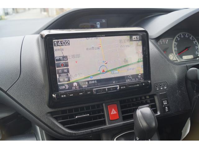 ヴォクシー Ｘ　２．０Ｘウェルキャブ　スロープＩ車いす２脚　福祉タクシー仕様　５人乗　両側パワースライドドア（25枚目）