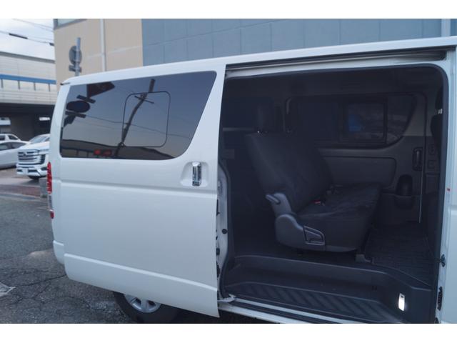 ハイエースバン （14枚目）