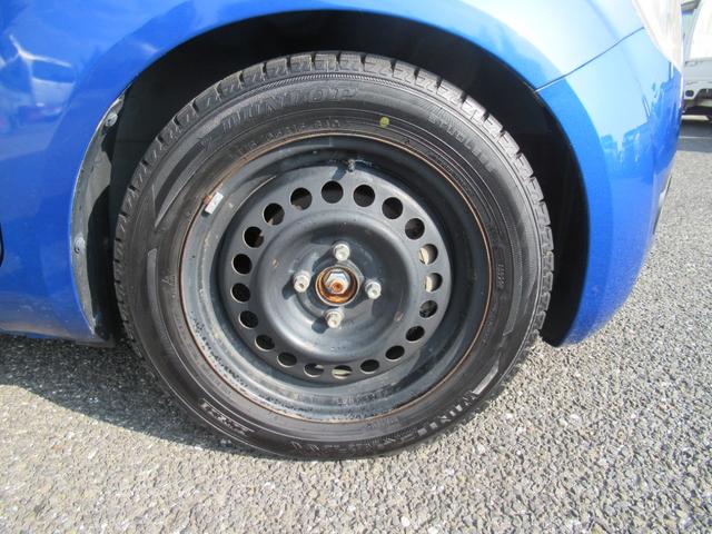 全車ご納車前には、近畿運輸局認証の自社整備工場にて国家整備士による法定点検・整備を行います。安心してお乗りいただけるお車をお届けしております。もちろんご購入後の整備や車検もお任せください！