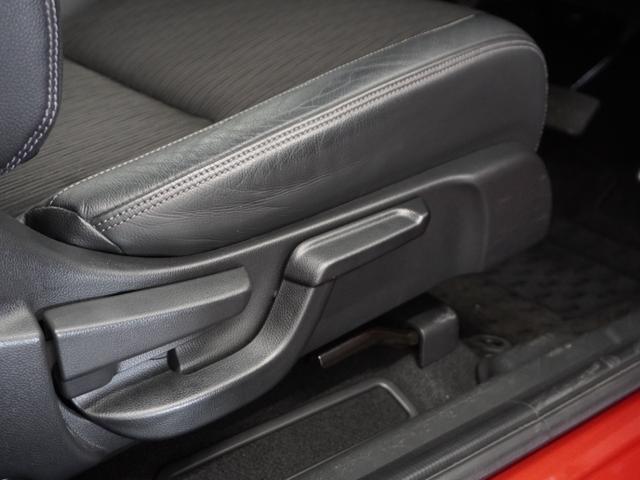 ヴェゼル ハイブリッドＸ・ホンダセンシング　平成３０年式　車検整備付　走行３１，０８５Ｋｍ　タイプ（ハイブリッドＸ）　ボディカラー（プレミアムクリスタルレッドＭ）純正Ｇａｔｈｅｒｓ７インチナビ（ＶＸＭ－１８４Ｃｉ）（29枚目）