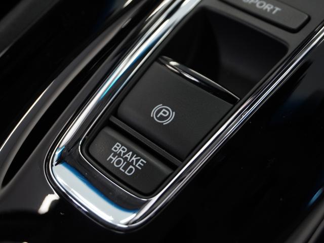 ヴェゼル ハイブリッドＸ・ホンダセンシング　平成３０年式　車検整備付　走行３１，０８５Ｋｍ　タイプ（ハイブリッドＸ）　ボディカラー（プレミアムクリスタルレッドＭ）純正Ｇａｔｈｅｒｓ７インチナビ（ＶＸＭ－１８４Ｃｉ）（43枚目）