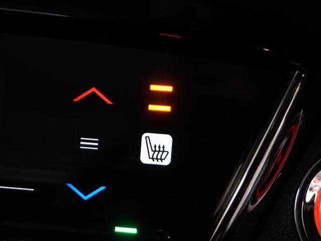 ヴェゼル ハイブリッドＸ・ホンダセンシング　平成３０年式　車検整備付　走行３１，０８５Ｋｍ　タイプ（ハイブリッドＸ）　ボディカラー（プレミアムクリスタルレッドＭ）純正Ｇａｔｈｅｒｓ７インチナビ（ＶＸＭ－１８４Ｃｉ）（46枚目）