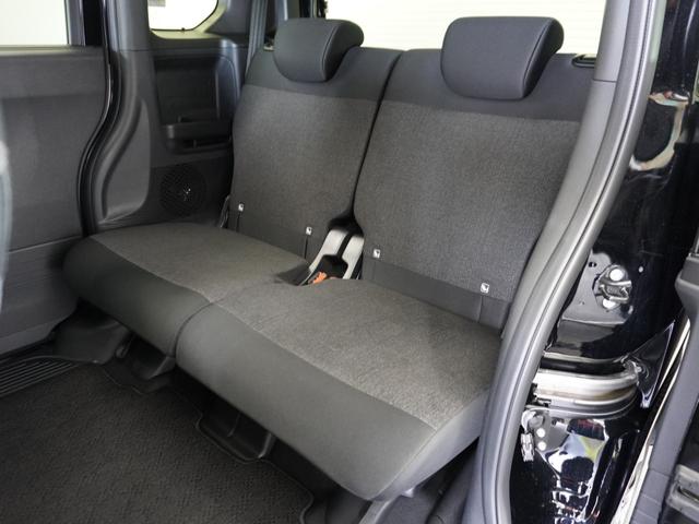 Ｎ－ＢＯＸカスタム ベースグレード　令和７年式　車検令和１０年１月　走行３，６０３Ｋｍ　タイプ（カスタム）　ボディカラー（クリスタルブラックパール）純正Ｇａｔｈｅｒｓ９インチナビ（ＬＸＵ－２４２ＮＢｉ）（23枚目）