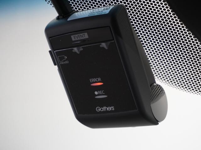 ステップワゴンスパーダ スパーダホンダセンシング　令和３年式　車検整備付　走行３５，５６３Ｋｍ　タイプ（スパーダホンダセンシング）　ボディカラー（プラチナホワイトパール）純正Ｇａｔｈｅｒｓ１０インチナビ（ＶＸＵ－２１７ＳＷｉ）（4枚目）