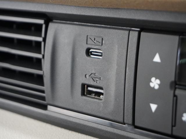 Ｎ－ＢＯＸ ベースグレード　令和７年式　車検令和１０年１月　走行５，１０５Ｋｍ　タイプ（ベースグレード）　ボディカラー（プラチナホワイトパール）純正Ｇａｔｈｅｒｓ９インチナビ（ＬＸＵ－２４２ＮＢｉ）（7枚目）