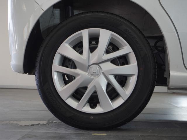 Ｎ－ＢＯＸ ベースグレード　令和７年式　車検令和１０年１月　走行５，１０５Ｋｍ　タイプ（ベースグレード）　ボディカラー（プラチナホワイトパール）純正Ｇａｔｈｅｒｓ９インチナビ（ＬＸＵ－２４２ＮＢｉ）（18枚目）