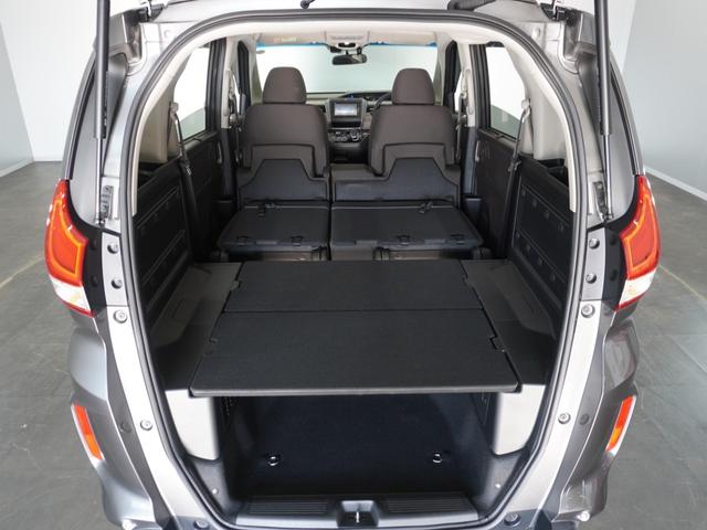 フリード+ハイブリッド ハイブリッドG 令和5年式 車検整備付 走行18,385Km タイプ(HV・G) ボディカラー(スーパープラチナグレーM)純正Gathers7インチナビ(VXM-234VFi)(18枚目)