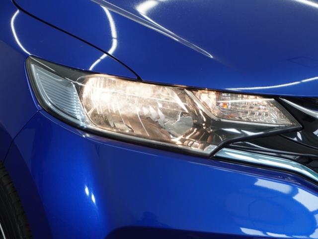 フィットハイブリッド F 平成29年式 車検整備付 走行82,127Km タイプ(ハイブリッドF) ボディカラー(ブリリアントスポーティーブルーM)社外品ナビ(9枚目)