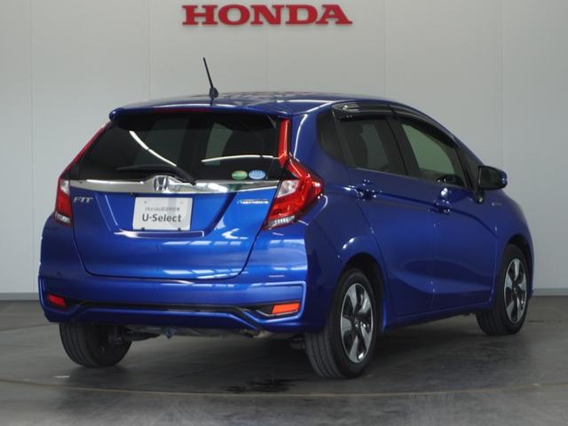 フィットハイブリッド F 平成29年式 車検整備付 走行82,127Km タイプ(ハイブリッドF) ボディカラー(ブリリアントスポーティーブルーM)社外品ナビ(11枚目)