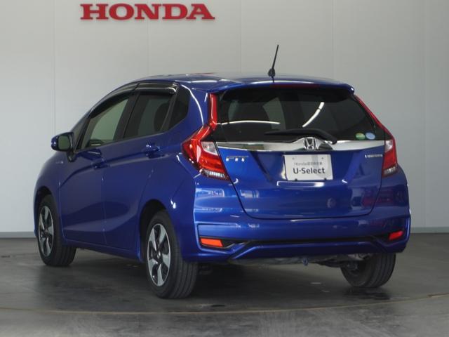 フィットハイブリッド F 平成29年式 車検整備付 走行82,127Km タイプ(ハイブリッドF) ボディカラー(ブリリアントスポーティーブルーM)社外品ナビ(12枚目)