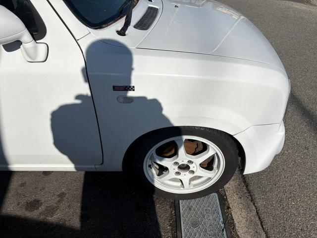アルトラパン ＳＳ　ターボ　５速ミッションマニュアル　１５インチ外品アルミホイール　ローダウン　記録簿有　ローダウン　キーレス　ＨＩＤ　ＣＤ　　パワーステアリング　パワーウィンドウ（13枚目）
