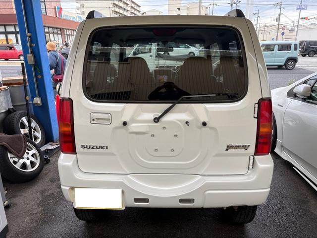 ジムニー ランドベンチャー ハーフレザーシート アルミホイール 4WD ルーフレール キーレス 記録簿 ナビ ETC(8枚目)