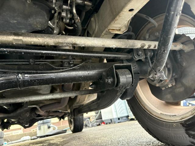 ジムニー ランドベンチャー ハーフレザーシート アルミホイール 4WD ルーフレール キーレス 記録簿 ナビ ETC(61枚目)