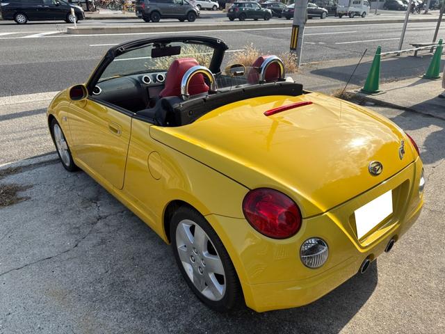 コペン アクティブトップ 電動オープン 4気筒ターボ 赤革シート ナビ アルミホイール(27枚目)