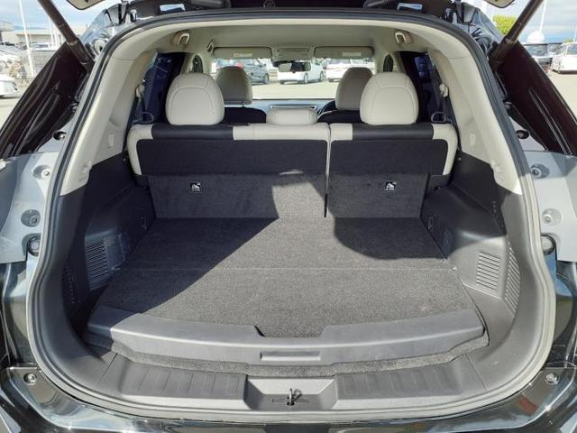 モードプレミアエマブレパッケージ 純正 メモリーナビ/シート フルレザー/車線逸脱防止支援システム/ヘッドランプ LED/ETC/EBD付ABS/横滑り防止装置/アイドリングストップ/TV/エアバッグ 運転席/エアバッグ 助手席(7枚目)