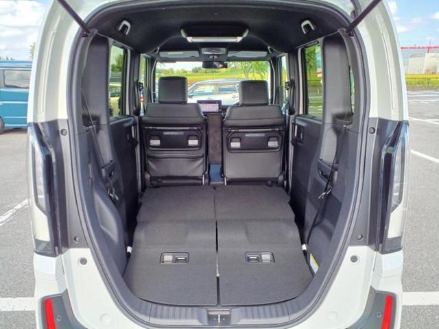 N-BOXカスタム ターボ 保証書/純正 9インチ SDナビ/フリップダウンモニター 純正 12.8インチ/両側電動スライドドア/シートヒーター 前席/車線逸脱防止支援システム/シート ハーフレザー バックカメラ 後席モニター(8枚目)