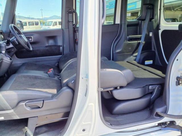 N-BOXカスタム ターボ 保証書/純正 9インチ SDナビ/フリップダウンモニター 純正 12.8インチ/両側電動スライドドア/シートヒーター 前席/車線逸脱防止支援システム/シート ハーフレザー バックカメラ 後席モニター(23枚目)