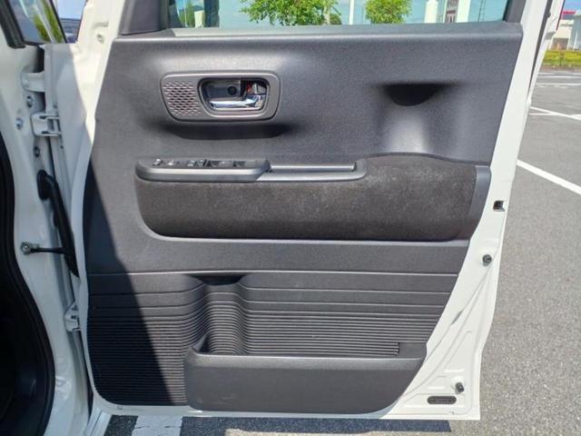 N-BOXカスタム ターボ 保証書/純正 9インチ SDナビ/フリップダウンモニター 純正 12.8インチ/両側電動スライドドア/シートヒーター 前席/車線逸脱防止支援システム/シート ハーフレザー バックカメラ 後席モニター(25枚目)