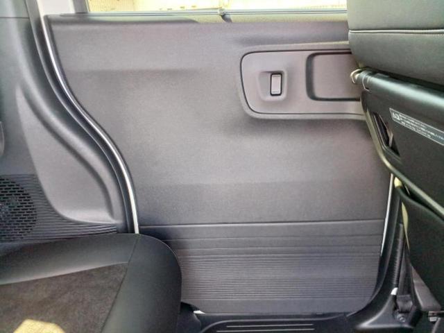 N-BOXカスタム ターボ 保証書/純正 9インチ SDナビ/フリップダウンモニター 純正 12.8インチ/両側電動スライドドア/シートヒーター 前席/車線逸脱防止支援システム/シート ハーフレザー バックカメラ 後席モニター(28枚目)