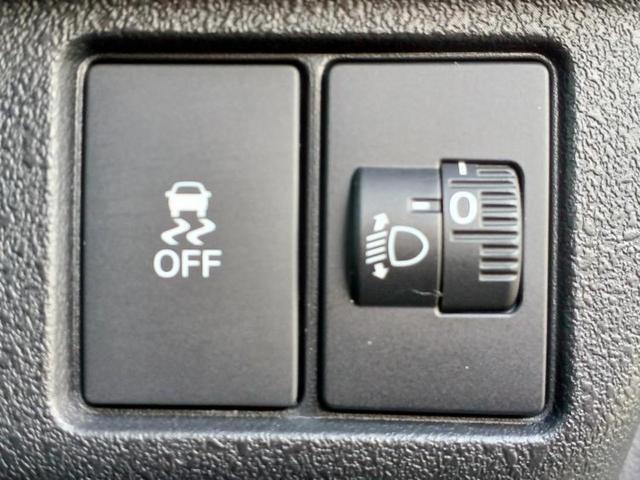 N-BOXカスタム ターボ 保証書/純正 9インチ SDナビ/フリップダウンモニター 純正 12.8インチ/両側電動スライドドア/シートヒーター 前席/車線逸脱防止支援システム/シート ハーフレザー バックカメラ 後席モニター(33枚目)