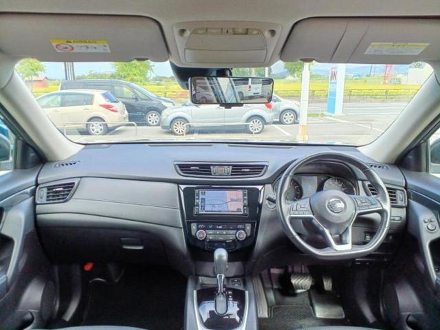 エクストレイル ４ＷＤ２０Ｘｉ　保証書／純正　ＳＤナビ／エマージェンシーブレーキ／アラウンドビューモニター／車線逸脱防止支援システム／シート　ハーフレザー／プロパイロット／電動バックドア／ドライブレコーダー　社外　全周囲カメラ（4枚目）