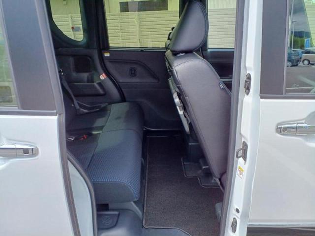 タント カスタムＲＳ　新品タイヤ／保証書／ディスプレイオーディオ９インチ／衝突安全装置／両側電動スライドドア／車線逸脱防止支援システム／シート　ハーフレザー／ドライブレコーダー　前後／ヘッドランプ　ＬＥＤ　バックカメラ（20枚目）