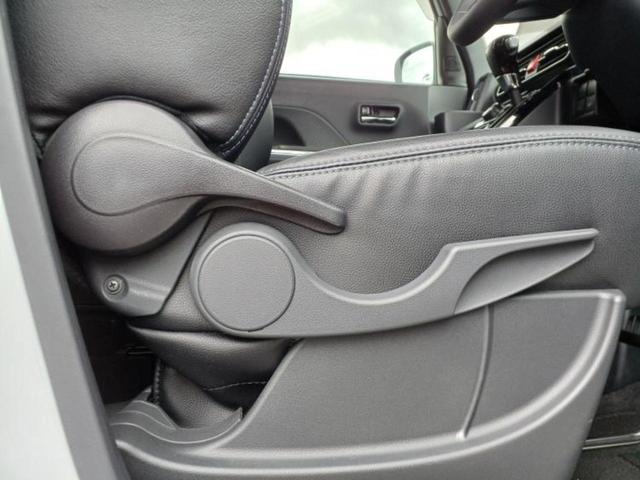 タント カスタムＲＳ　新品タイヤ／保証書／ディスプレイオーディオ９インチ／衝突安全装置／両側電動スライドドア／車線逸脱防止支援システム／シート　ハーフレザー／ドライブレコーダー　前後／ヘッドランプ　ＬＥＤ　バックカメラ（33枚目）