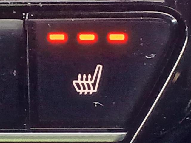 シビック ＲＳ　保証書／ディスプレイオーディオ／シートヒーター／車線逸脱防止支援システム／パーキングアシスト　バックガイド／ヘッドランプ　ＬＥＤ／Ｂｌｕｅｔｏｏｔｈ接続／ＥＴＣ／ＥＢＤ付ＡＢＳ　バックカメラ（18枚目）