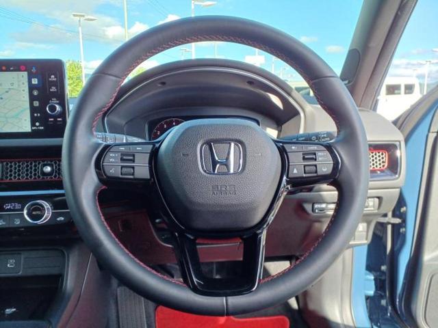 シビック ＲＳ　保証書／ディスプレイオーディオ／シートヒーター／車線逸脱防止支援システム／パーキングアシスト　バックガイド／ヘッドランプ　ＬＥＤ／Ｂｌｕｅｔｏｏｔｈ接続／ＥＴＣ／ＥＢＤ付ＡＢＳ　バックカメラ（32枚目）