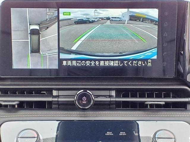 セレナ ｅパワーハイウェイスターＶ　保証書／純正　１２．３インチ　メモリーナビ／フリップダウンモニター　社外　１２．８インチ／インテリジェントルームミラー／エマージェンシーブレーキ／両側電動スライドドア／アラウンドビューモニター（11枚目）