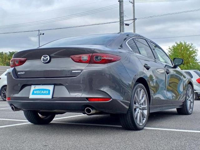MAZDA3セダン XD Lパッケージ 新品タイヤ/BOSE/保証書/純正 SDナビ/衝突安全装置/シートヒーター/車線逸脱防止支援システム/シート 合皮/パーキングアシスト バックガイド/ドライブレコーダー 純正 衝突被害軽減システム(3枚目)
