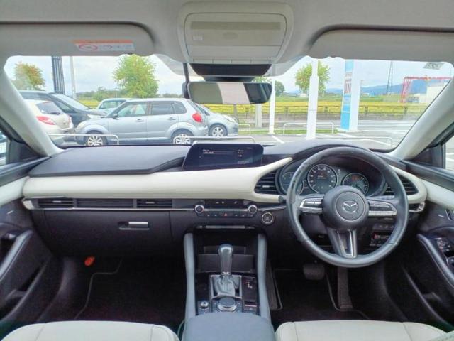 MAZDA3セダン XD Lパッケージ 新品タイヤ/BOSE/保証書/純正 SDナビ/衝突安全装置/シートヒーター/車線逸脱防止支援システム/シート 合皮/パーキングアシスト バックガイド/ドライブレコーダー 純正 衝突被害軽減システム(4枚目)