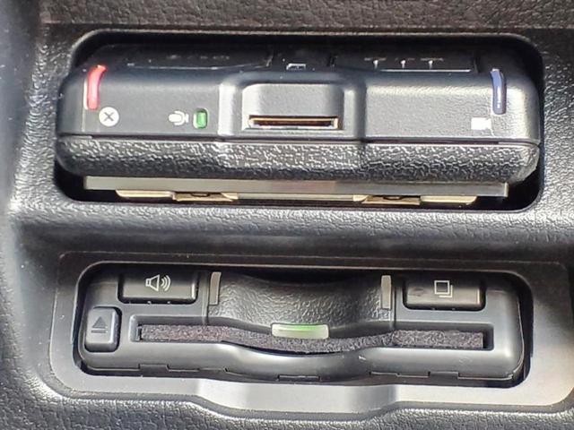 MAZDA3セダン XD Lパッケージ 新品タイヤ/BOSE/保証書/純正 SDナビ/衝突安全装置/シートヒーター/車線逸脱防止支援システム/シート 合皮/パーキングアシスト バックガイド/ドライブレコーダー 純正 衝突被害軽減システム(18枚目)