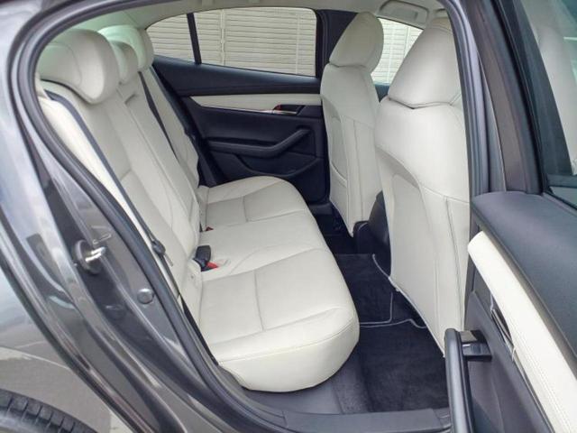 MAZDA3セダン XD Lパッケージ 新品タイヤ/BOSE/保証書/純正 SDナビ/衝突安全装置/シートヒーター/車線逸脱防止支援システム/シート 合皮/パーキングアシスト バックガイド/ドライブレコーダー 純正 衝突被害軽減システム(19枚目)