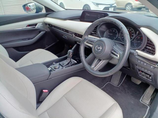 MAZDA3セダン XD Lパッケージ 新品タイヤ/BOSE/保証書/純正 SDナビ/衝突安全装置/シートヒーター/車線逸脱防止支援システム/シート 合皮/パーキングアシスト バックガイド/ドライブレコーダー 純正 衝突被害軽減システム(29枚目)