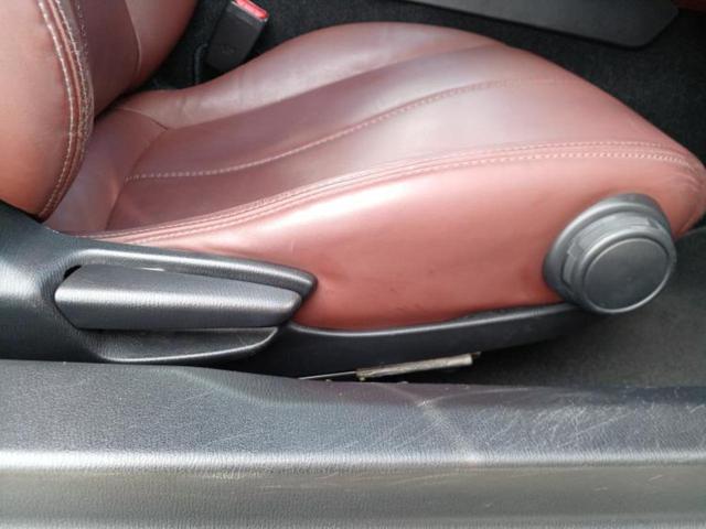 ロードスターRF VS BOSE/保証書/純正 SDナビ/シートヒーター/車線逸脱防止支援システム/シート フルレザー/ドライブレコーダー 社外/ヘッドランプ LED/USBジャック/Bluetooth接続/ETC 革シート(17枚目)