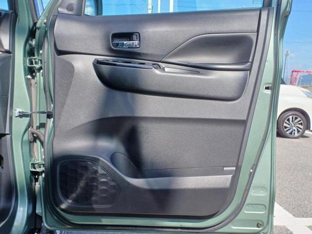 デリカミニ Tプレミアム 新品タイヤ/保証書/純正 9インチ メモリーナビ/デジタルルームミラー/イーアシスト(ミツビシ)/両側電動スライドドア/シートヒーター 前席/マルチアラウンドモニター/車線逸脱防止支援システム ターボ(25枚目)