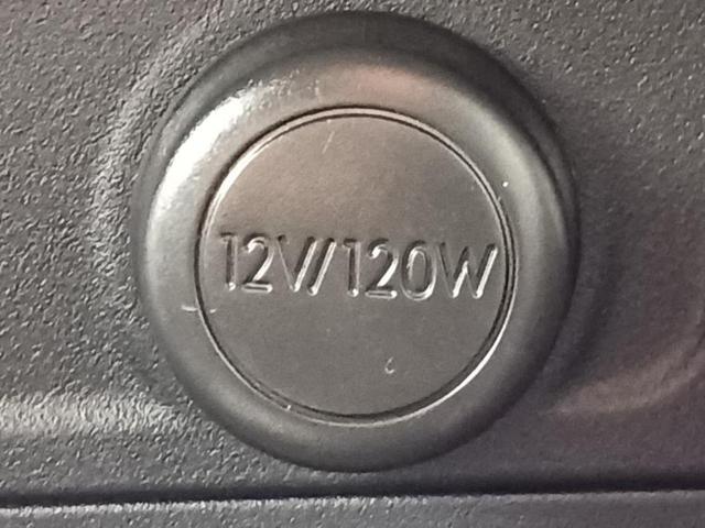 フォレスター 4WD2.0XTアイサイト サンルーフ/社外 SDナビ/アイサイト/シートヒーター 前席/車線逸脱防止支援システム/シート ハーフレザー/ヘッドランプ HID/Bluetooth接続/ETC/EBD付ABS/横滑り防止装置(18枚目)