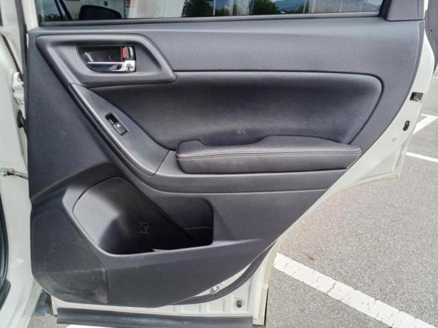 フォレスター 4WD2.0XTアイサイト サンルーフ/社外 SDナビ/アイサイト/シートヒーター 前席/車線逸脱防止支援システム/シート ハーフレザー/ヘッドランプ HID/Bluetooth接続/ETC/EBD付ABS/横滑り防止装置(26枚目)