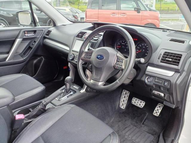 フォレスター 4WD2.0XTアイサイト サンルーフ/社外 SDナビ/アイサイト/シートヒーター 前席/車線逸脱防止支援システム/シート ハーフレザー/ヘッドランプ HID/Bluetooth接続/ETC/EBD付ABS/横滑り防止装置(30枚目)