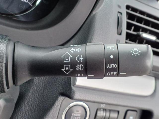 フォレスター 4WD2.0XTアイサイト サンルーフ/社外 SDナビ/アイサイト/シートヒーター 前席/車線逸脱防止支援システム/シート ハーフレザー/ヘッドランプ HID/Bluetooth接続/ETC/EBD付ABS/横滑り防止装置(34枚目)