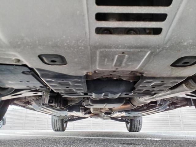 フォレスター 4WD2.0XTアイサイト サンルーフ/社外 SDナビ/アイサイト/シートヒーター 前席/車線逸脱防止支援システム/シート ハーフレザー/ヘッドランプ HID/Bluetooth接続/ETC/EBD付ABS/横滑り防止装置(39枚目)