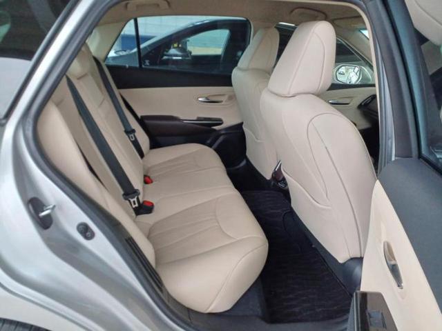 クラウンハイブリッド S Cパッケージ 純正エアロ/保証書/純正 8インチ SDナビ/衝突安全装置/シートヒーター/車線逸脱防止支援システム/シート フルレザー/ヘッドランプ LED/ETC/EBD付ABS/横滑り防止装置 革シート 記録簿(19枚目)